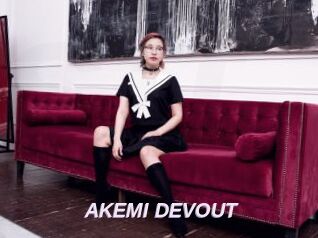 AKEMI_DEVOUT