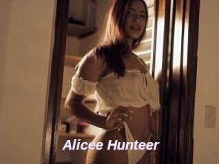 Alicee_Hunteer