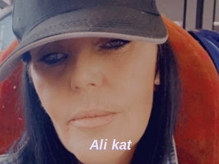 Ali_kat