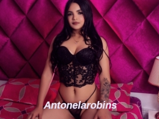 Antonelarobins