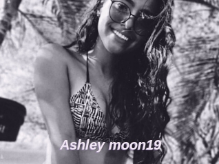 Ashley_moon19