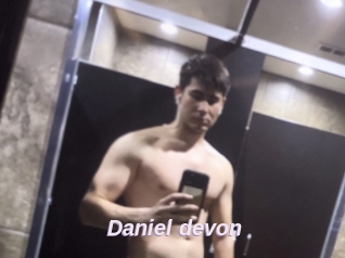 Daniel_devon