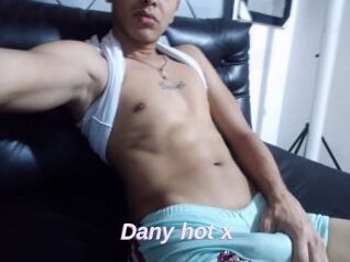 Dany_hot_x