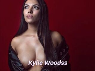 Kylie_Woodss