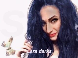 Lara_darks