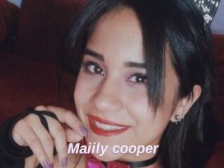 Maiily_cooper