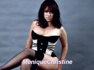 MoniqueChristine