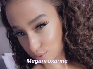 Meganroxanne