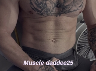 Muscle_daddee25