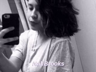 Nali_Brooks