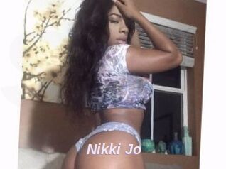 Nikki_Jo