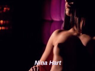 Nina_Hart