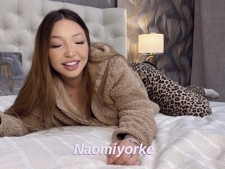 Naomiyorke