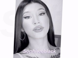 Sophiieeblack