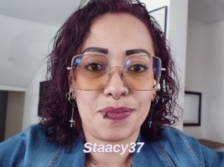 Staacy37