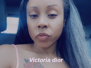 Victoria_dior